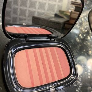 Marc Jacobs Air Blush